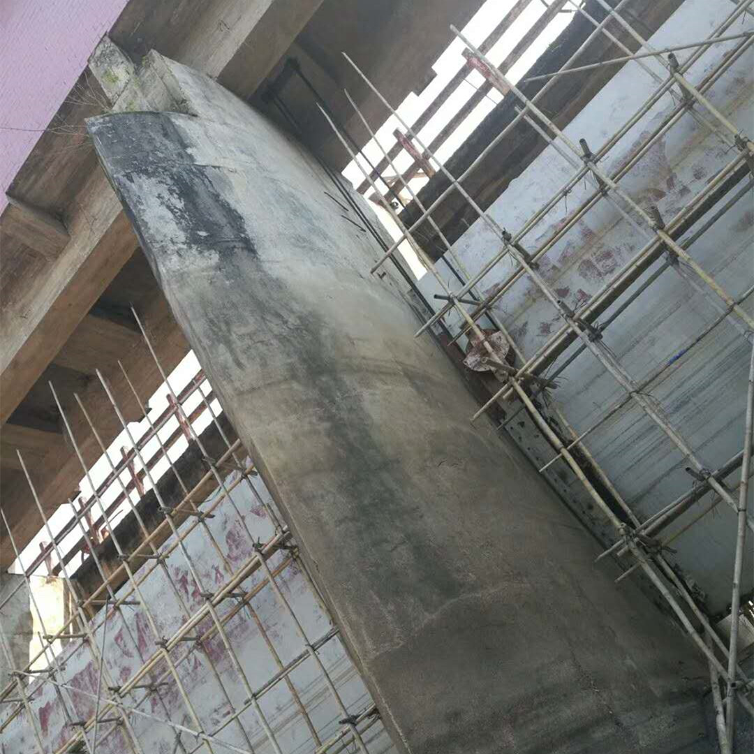 水利閘門
